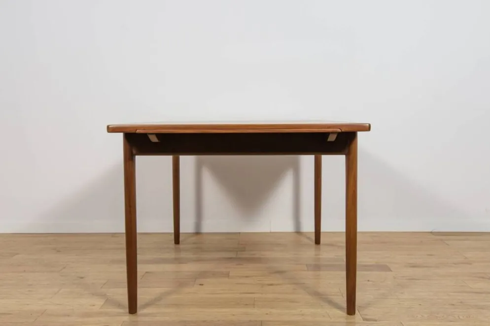 Table à manger extensible en teck de style mid-century par Ib Kofod-Larsen pour G-Plan, Royaume-Uni, années 1960.