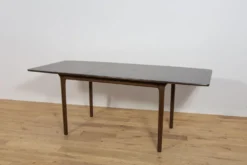 Table à manger extensible en teck de style mid-century par A.H. McIntosh & Co., Royaume-Uni, années 1960.