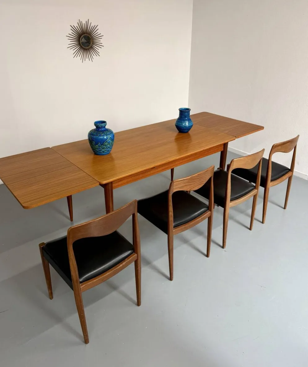 Table à manger extensible en teck design scandinave des années 1960