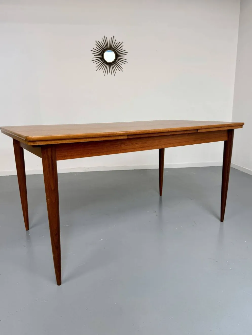 Table à manger extensible en teck design scandinave des années 1960