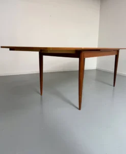 Table à manger extensible en teck design scandinave des années 1960
