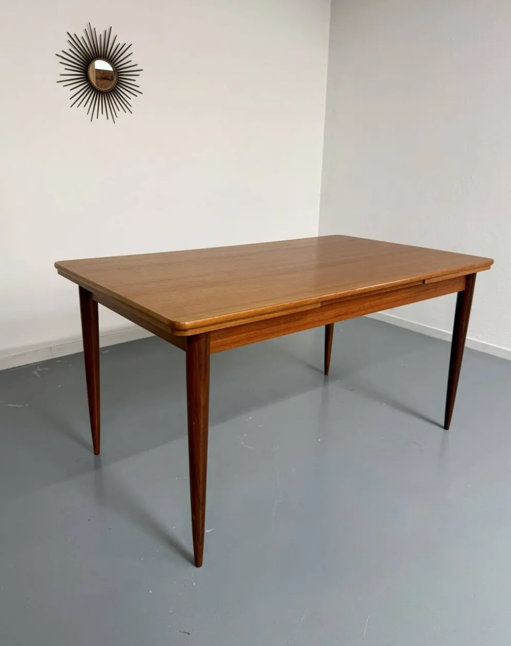 Table à manger extensible en teck design scandinave des années 1960