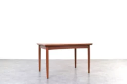 Table à manger extensible en teck danois des années 1960.