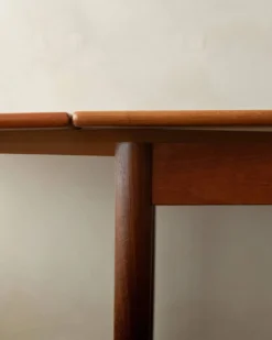 Table à manger extensible en teck moderne danois modèle 24 par Ansager Møbler années 1960.