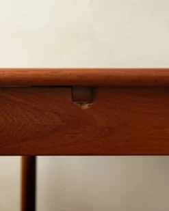 Table à manger extensible en teck moderne danois modèle 24 par Ansager Møbler années 1960.