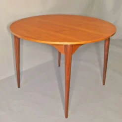 Table à manger extensible en teck circulaire italienne, années 1960