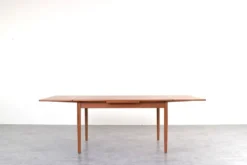 Table à manger extensible en teck danois des années 50 de Rogenstrup Möbelfabrik