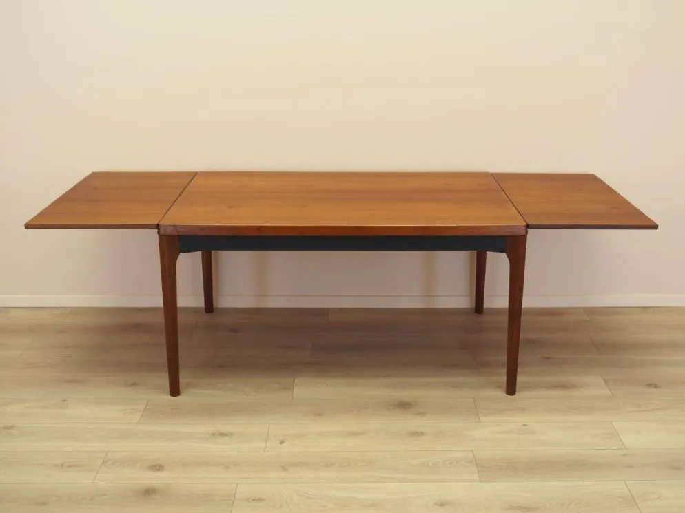 Table à manger extensible en teck Henning Kjærnulf, Vejle, années 1960
