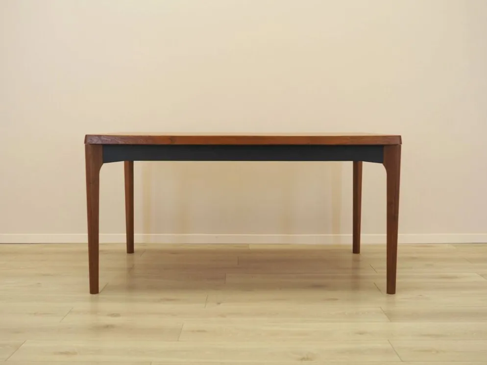 Table à manger extensible en teck Henning Kjærnulf, Vejle, années 1960