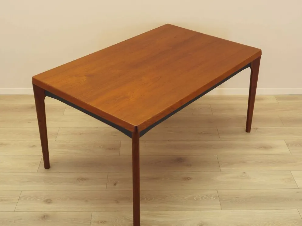 Table à manger extensible en teck Henning Kjærnulf, Vejle, années 1960