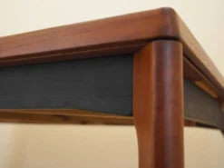 Table à manger extensible en teck Henning Kjærnulf, Vejle, années 1960