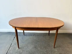 Table à manger extensible G Plan Fresco moderne du milieu du siècle des années 1960