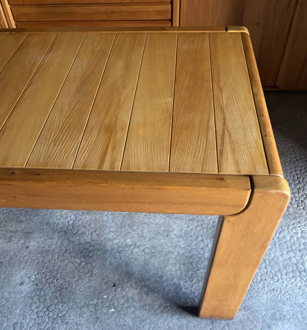 Table à manger extensible Maison Regain en bois d'orme massif