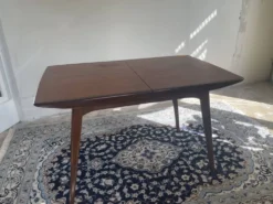 Table à manger extensible Milaan par Louis van Teeffelen pour Wébé