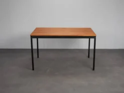 Table à manger extensible modèle 3707 par Gispen, Pays-Bas, années 1960.