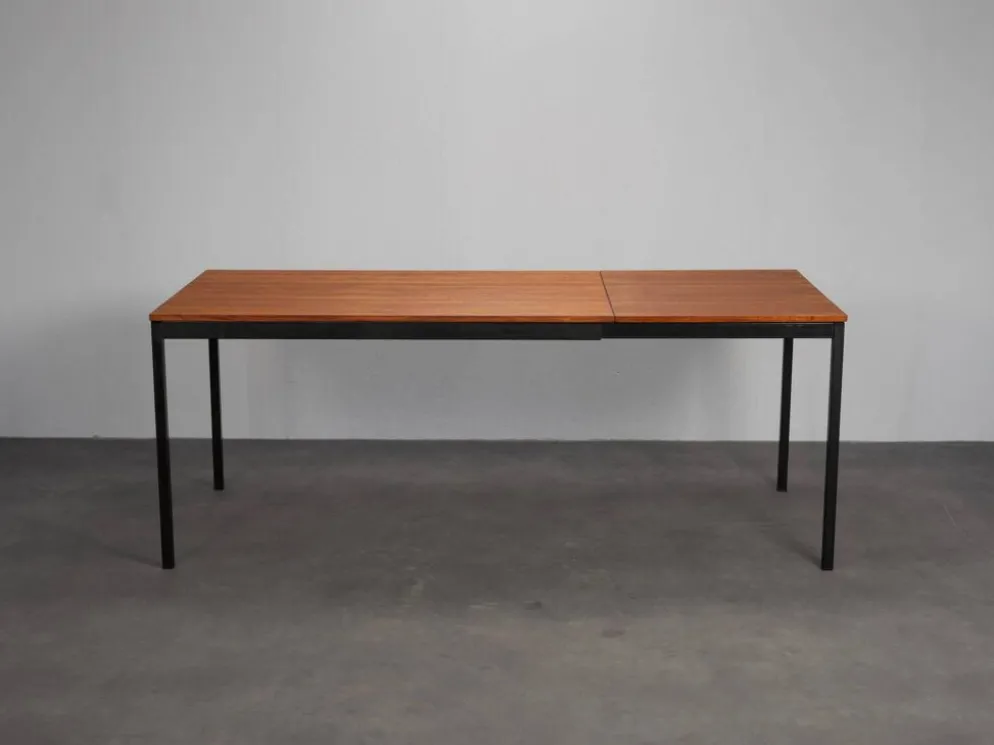 Table à manger extensible modèle 3707 par Gispen, Pays-Bas, années 1960.