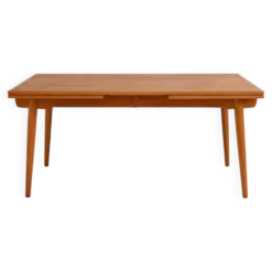 Table à manger extensible modèle “AT 312” par Hans J. Wegner