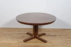 Table à manger extensible ovale en palissandre du milieu du siècle par Skovby, Danemark, années 1960.