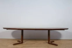 Table à manger extensible ovale en palissandre du milieu du siècle par Skovby, Danemark, années 1960.