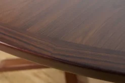 Table à manger extensible ovale en palissandre du milieu du siècle par Skovby, Danemark, années 1960.