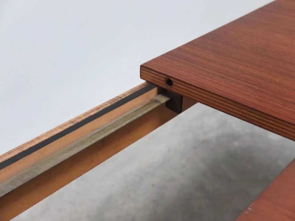 Table à manger extensible par Roger De Winter pour E.M.Y., années 1960.