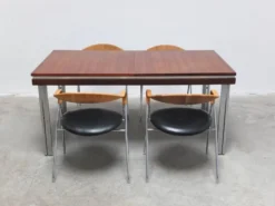 Table à manger extensible par Roger De Winter pour E.M.Y., années 1960.