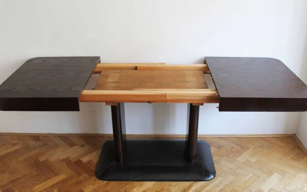 Table à manger extensible UP Brno par Jindrich Halabala, années 1930