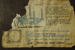 Table à manger extensible vintage Jitona, 1960