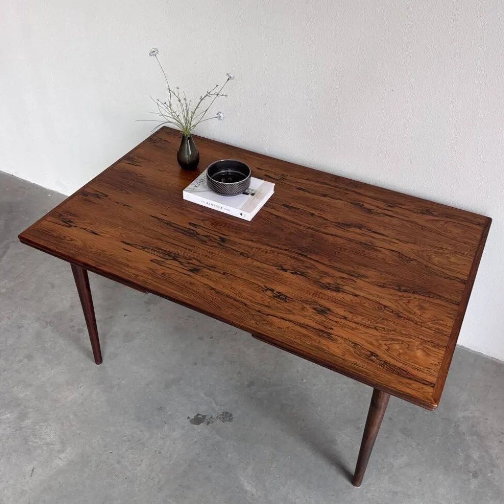 Table à manger extensible vintage en palissandre Omann Jun