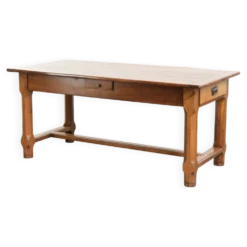 Table à manger française du XVIIIe siècle avec un plateau en bois de fruitier et une base en chêne.