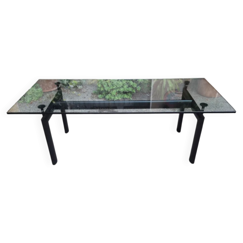 Table à manger LC6 en noir italien par Le Corbusier, années 1980.