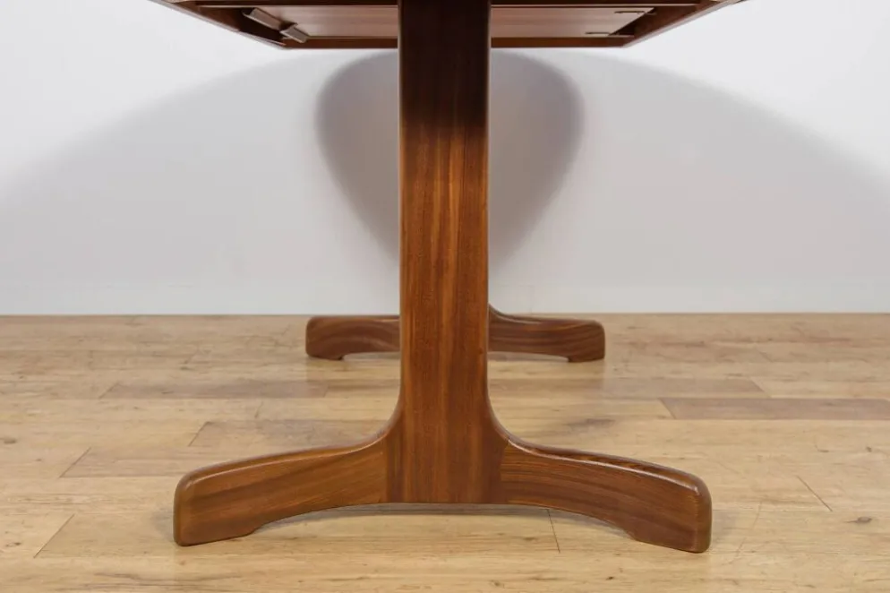 Table à manger ovale de style mid-century en teck de G-Plan, Royaume-Uni, années 1960.