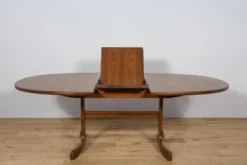 Table à manger ovale de style mid-century en teck de G-Plan, Royaume-Uni, années 1960.