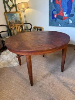 Table à manger ovale extensible en bois et placage en loupe de noyer