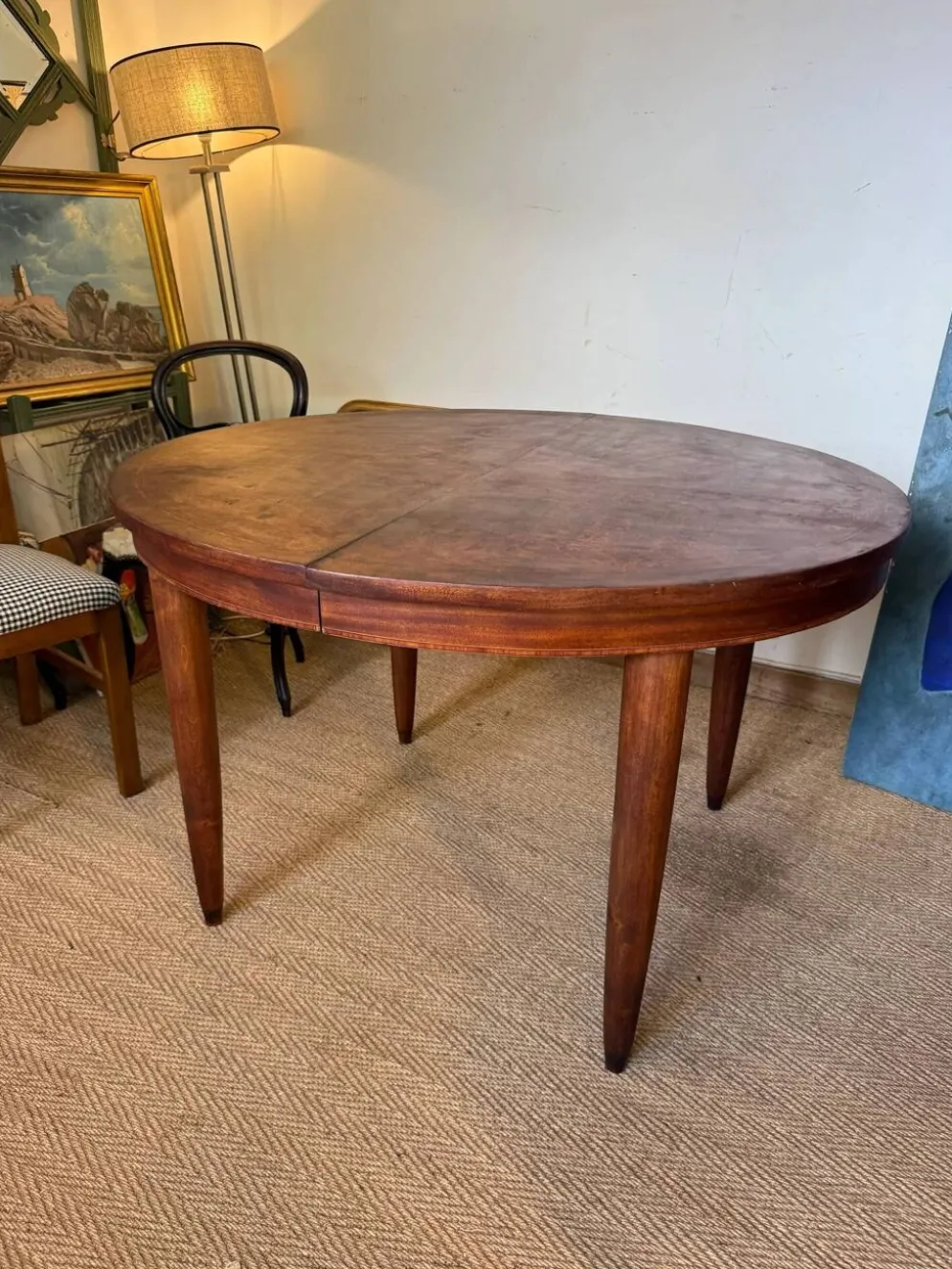 Table à manger ovale extensible en bois et placage en loupe de noyer