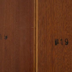 Table à manger ovale extensible en teck de la marque danoise Dyrlund, années 1970.