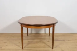 Table à manger ovale extensible en teck de style mid-century de G-Plan, Royaume-Uni, années 1960.