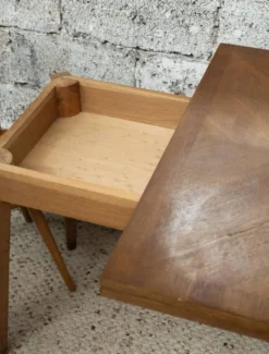 Table à manger pliable extensible moderniste français