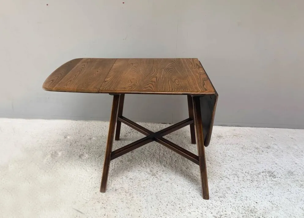 Table à manger à rabat Ercol Old Colonial 377 en bois d'orme, étiquette bleue, années 1950.