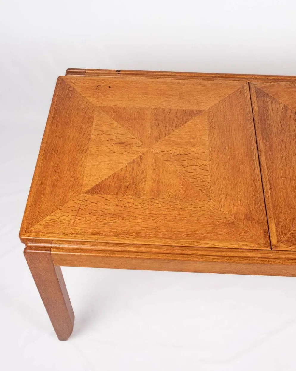 Table à manger à rallonges, modèle Calvados, Guillerme et Chambron, 1960s