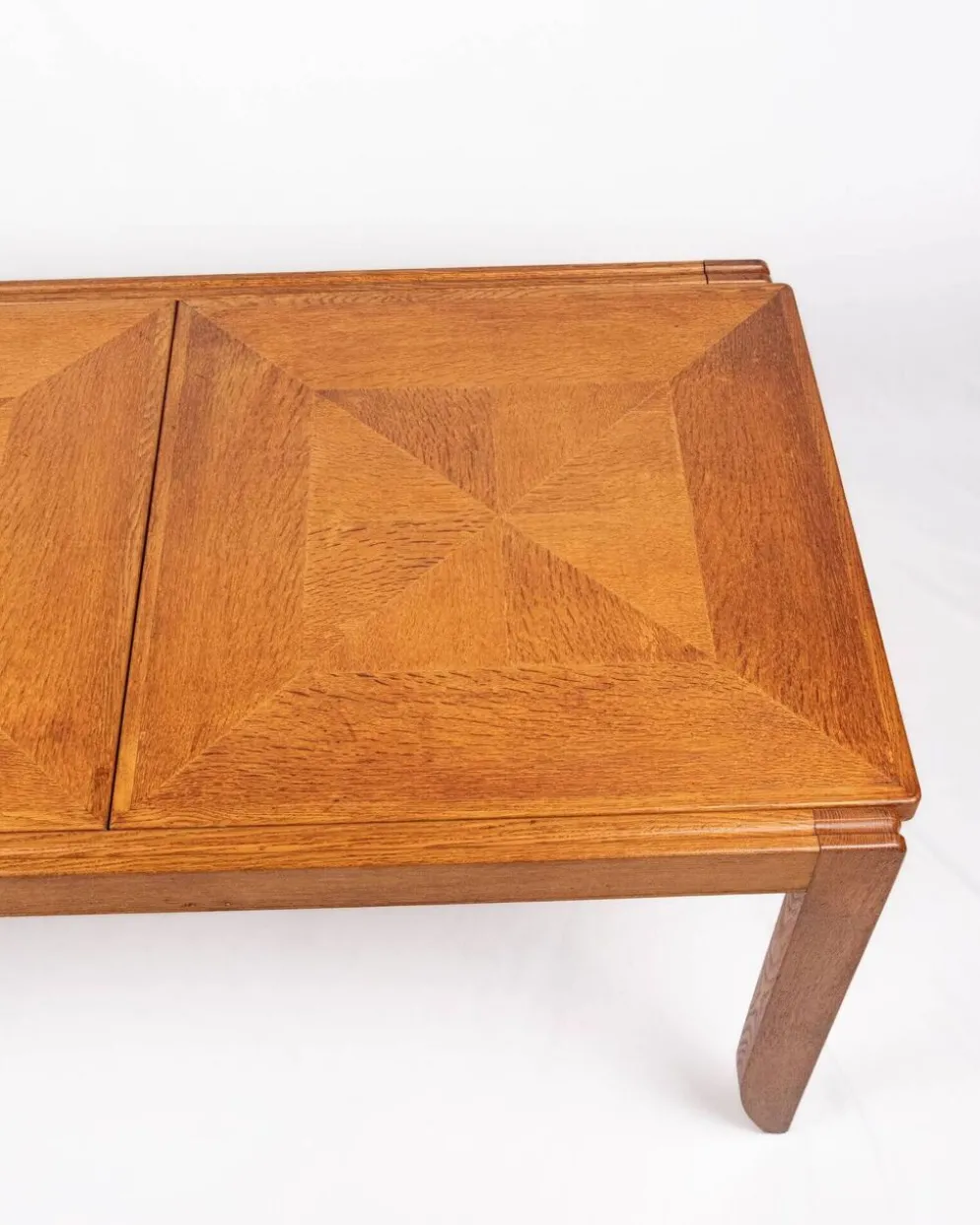 Table à manger à rallonges, modèle Calvados, Guillerme et Chambron, 1960s