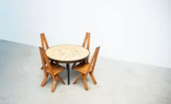 Table à manger rare de Roger Capron