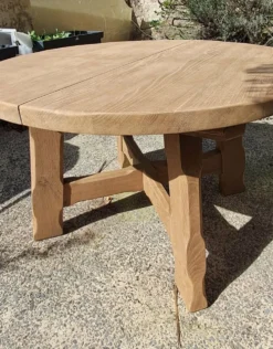 Table à manger ronde brutaliste chêne massif De Puydt – Extensible 120/200