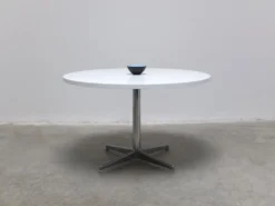Table à manger ronde de l'ère spatiale, années 1970