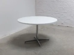 Table à manger ronde de l'ère spatiale, années 1970