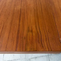 Table à manger ronde en teck Silkeborg avec extensions