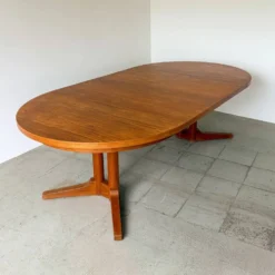 Table à manger ronde en teck Silkeborg avec extensions