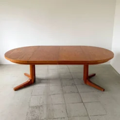Table à manger ronde en teck Silkeborg avec extensions