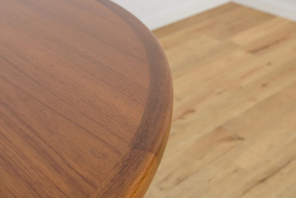 Table à manger ronde extensible en teck du milieu du siècle, Danemark, années 1960