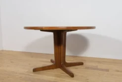 Table à manger ronde extensible en teck du milieu du siècle, Danemark, années 1960